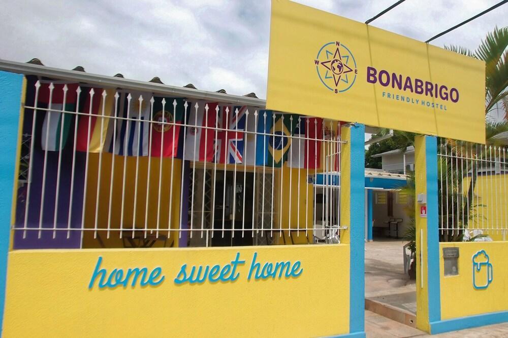 Bonabrigo Hostel & Suites Balneário Camboriú Esterno foto